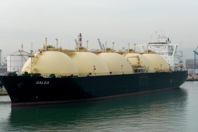 Mozambique's LNG Restart Is a Fiscal Bet on Timing