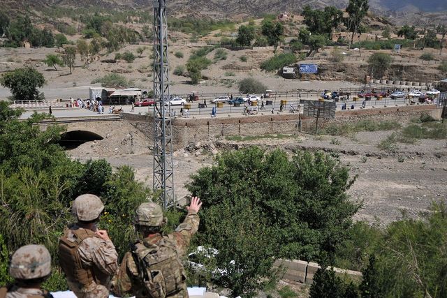 Pakistan, Afghanistan Trade: From a Historic Lifeline to an Economic Deadlock